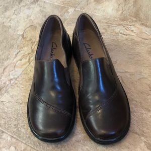 Ladies choc brown Clark’s sz 8.5 med